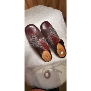 Rockport Clogs, Sz 7, Leather, fur mix, 2.5, 3 inch heel, burgundy
